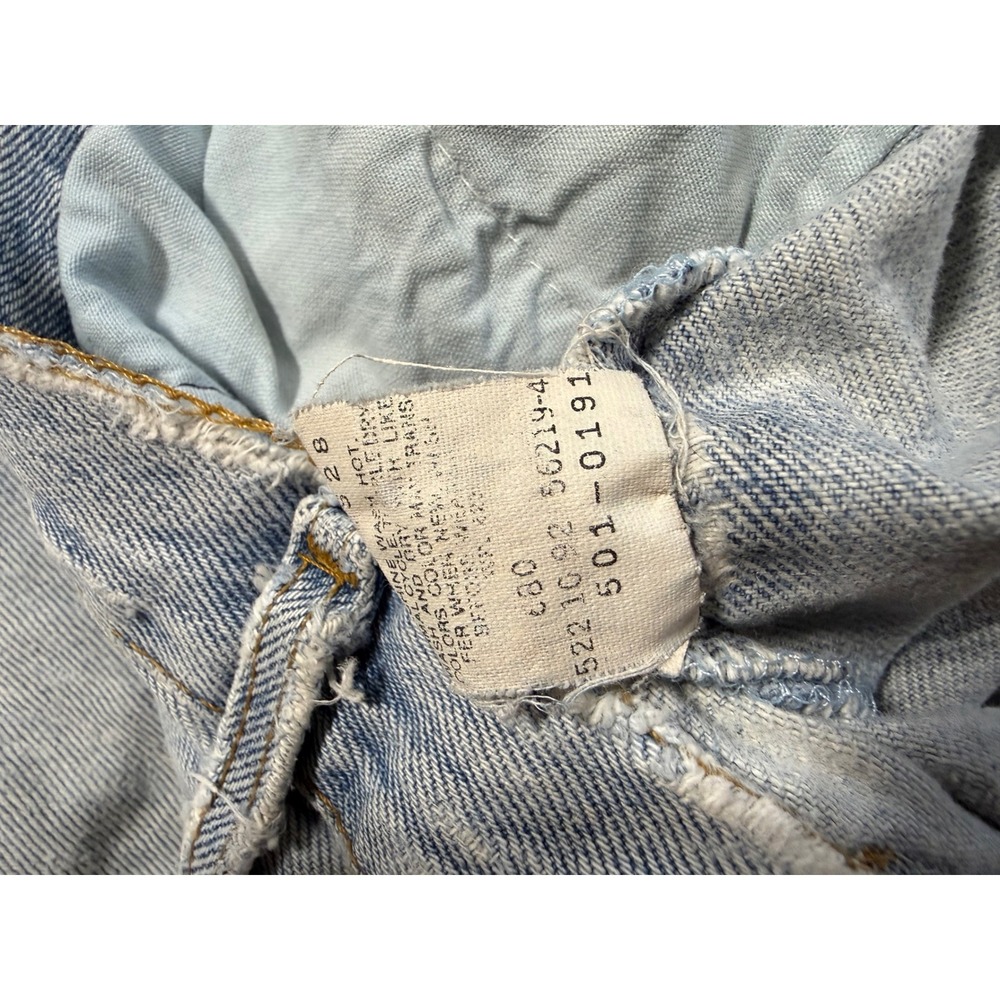 Levi's 501 Jeans Mens 33x34 Blue Fair Trashed Distressed Vintage 90s USA Made - Picture 5 of 7